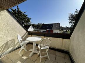 Appartement avec Balcon à 500m de la Plage et Proche Commerces à Jullouville - FR-1-361-489